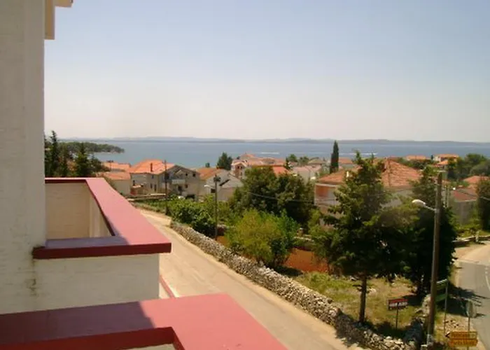 Drago شقة بيتريتْشاني