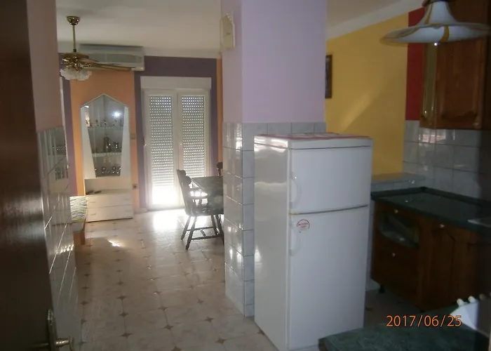 Drago شقة بيتريتْشاني